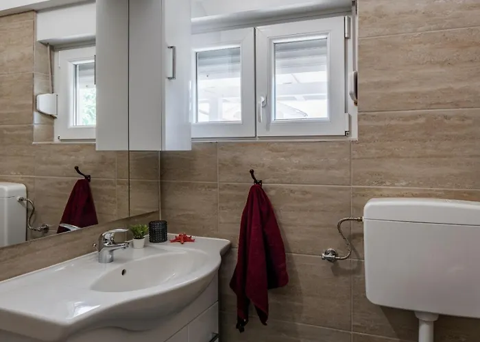 With Parking Space - 23251 Вир