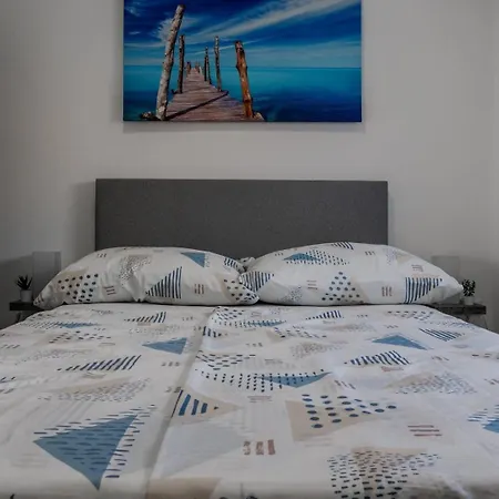 Apartment With A Parking Space - 23251