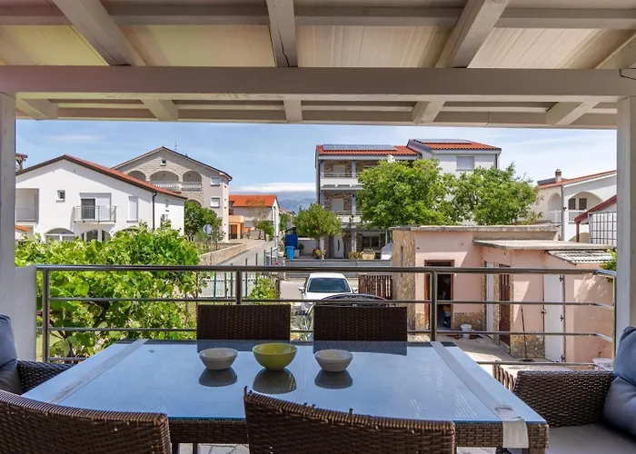 With Parking Space - 23251 * Vir