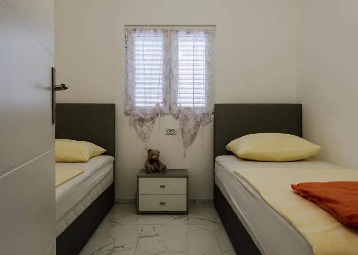 With Parking Space - 23251 Διαμέρισμα